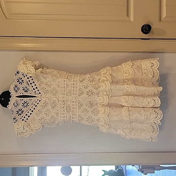 Sea New York Sz 4 Cream Lace Ruffle Cocktail Dress - Picture 10 of 13